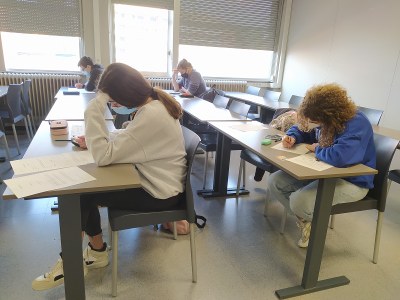 Els millors estudiants de química competeixen a la UPC Manresa