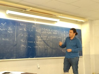 Experts en Teoria de Grups es van reunir a la UPC Manresa, dissabte 16 de març, per celebrar el 14è Barcelona Weekend in Group Theory.