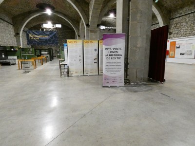 Exposició ‘Bits, Volts i Ones: història de les TIC’ i reptes matemàtics per regalar, noves propostes de STEAM en acció, de la UPC Manresa al Museu de la Tècnica