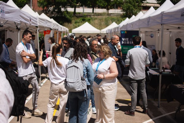 Éxito de participación en la 9.ª edición del Foro Universidad Empresa ...