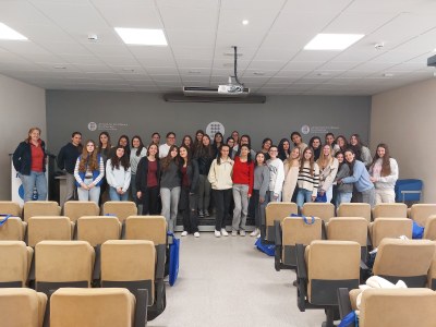 La UPC Manresa celebra el Dia Internacional de les Noies en les TIC apropant la tecnologia a joves estudiants d’ESO i Batxillerat