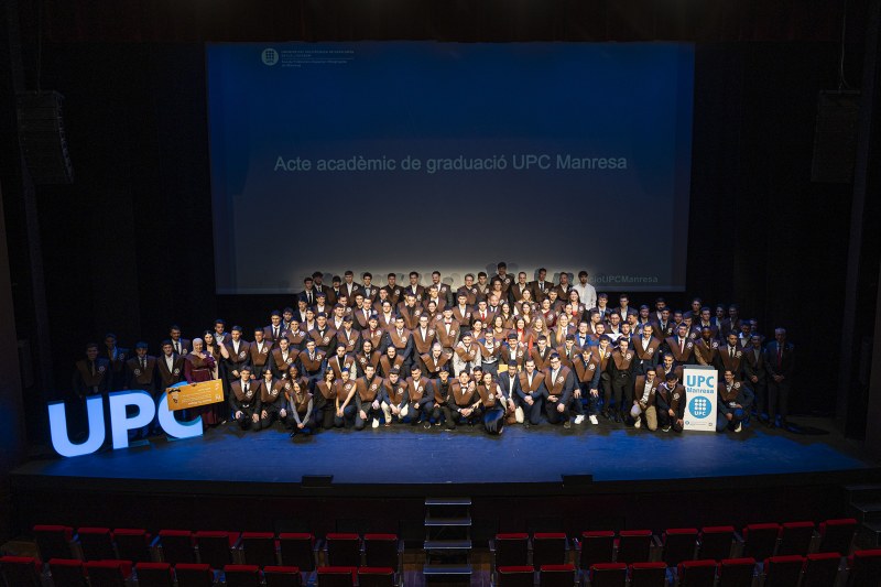 La UPC Manresa celebra la graduació de la promoció 2025 en una cerimònia al Teatre Kursaal
