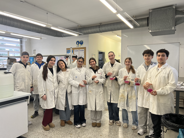 Taller química Peguera 05.png