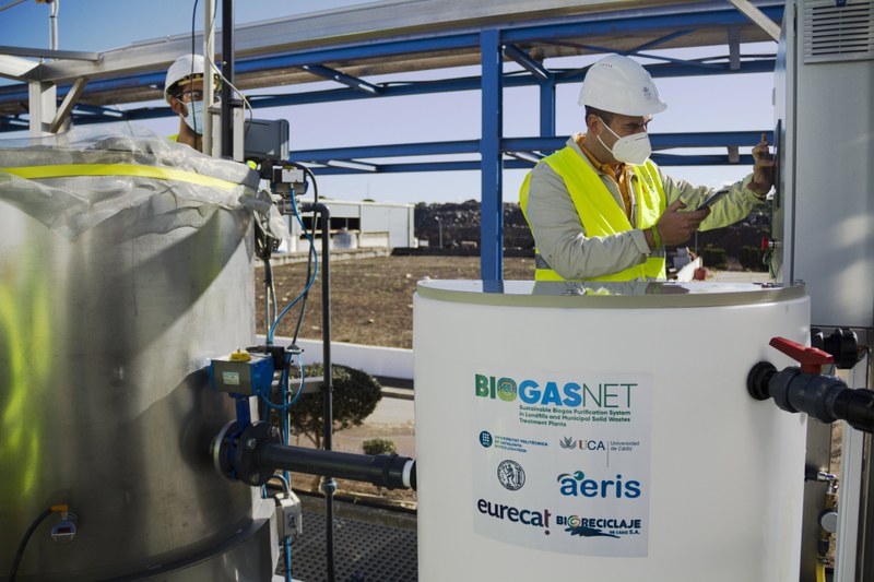 Validen una tecnologia de purificació de biogàs per impulsar el seu aprofitament com a energia alternativa