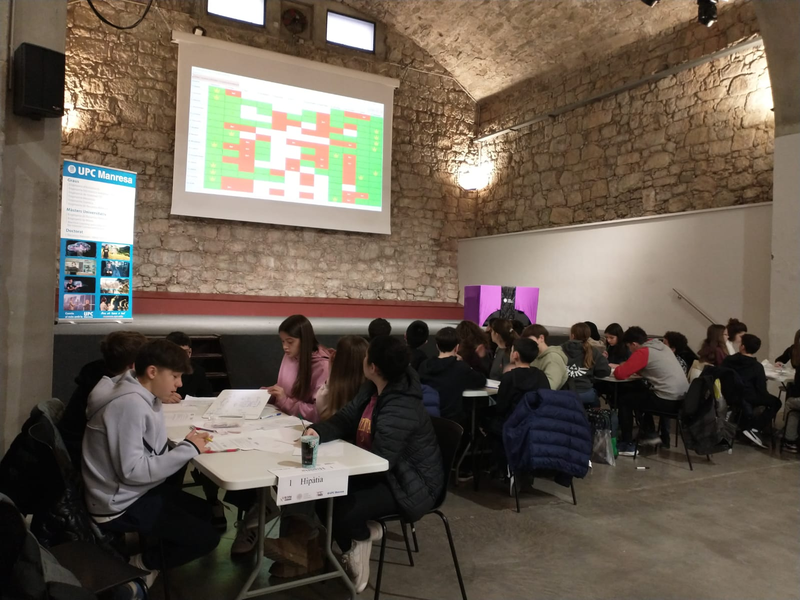 Más de 200 estudiantes de secundaria han competido en Manresa en la XII Copa Cangur de Matemáticas