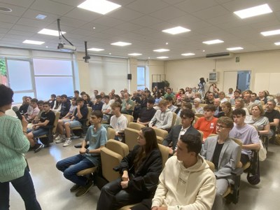 Reconocimiento a los mejores clasificados en las pruebas Canguro de matemáticas, en la UPC Manresa